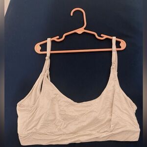 Nursing/ pumping bra Bodily The Everything Bra in Medium